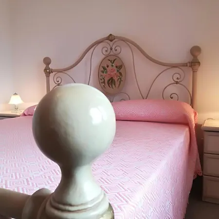 Casa Vacanze Deluxe Sofia, 4 E 6 Posti 오트란토